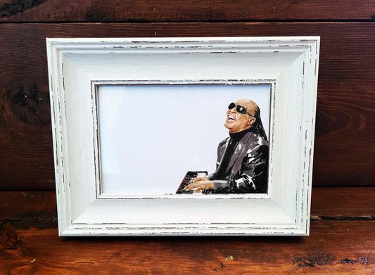 Stevie Wonder Framed Mini Print 17x12cm – Motown Soul Legend Portrait, Music Icon Decor Gift